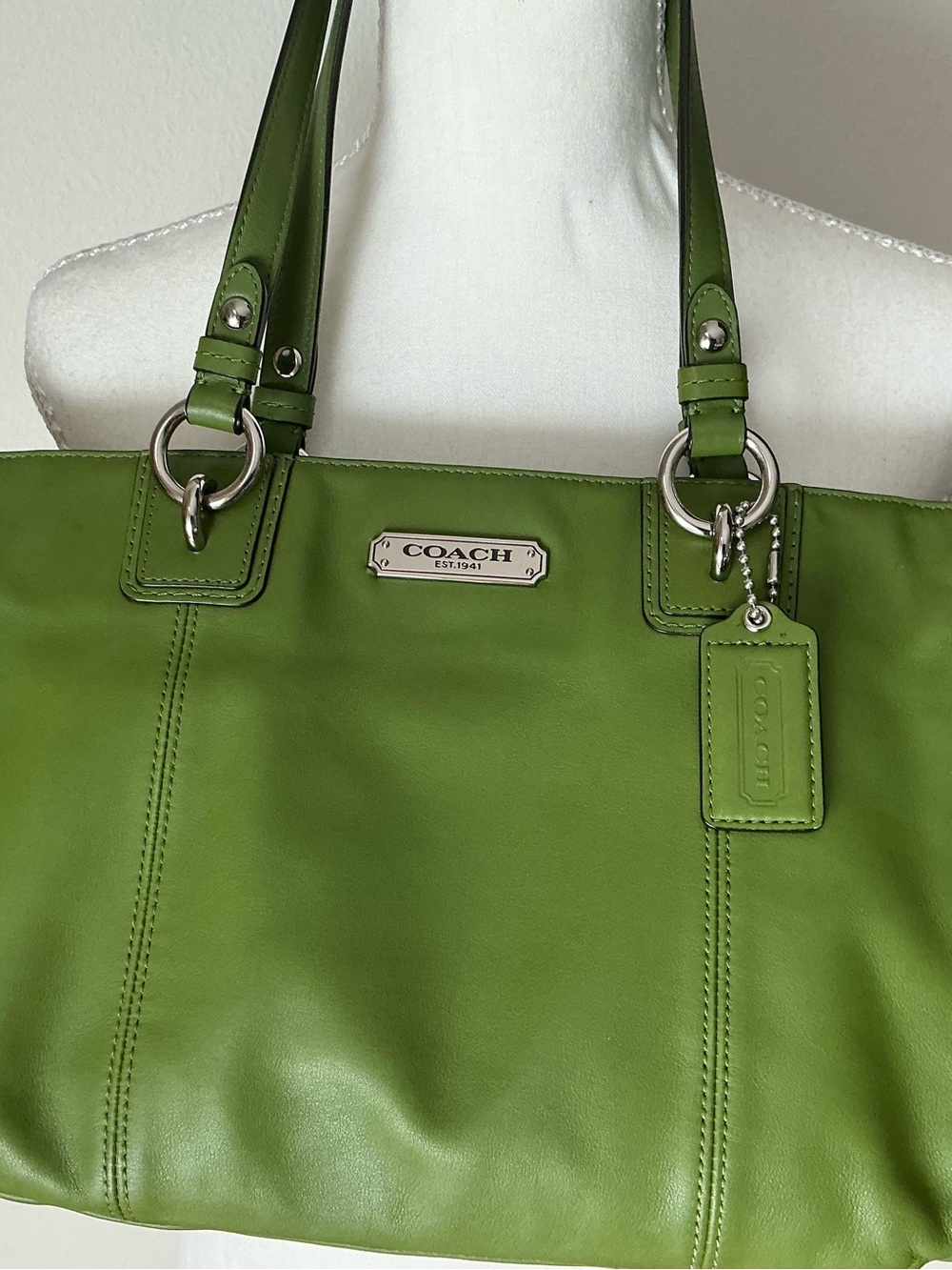 COACH Lime Green Leather Shoulder Bag